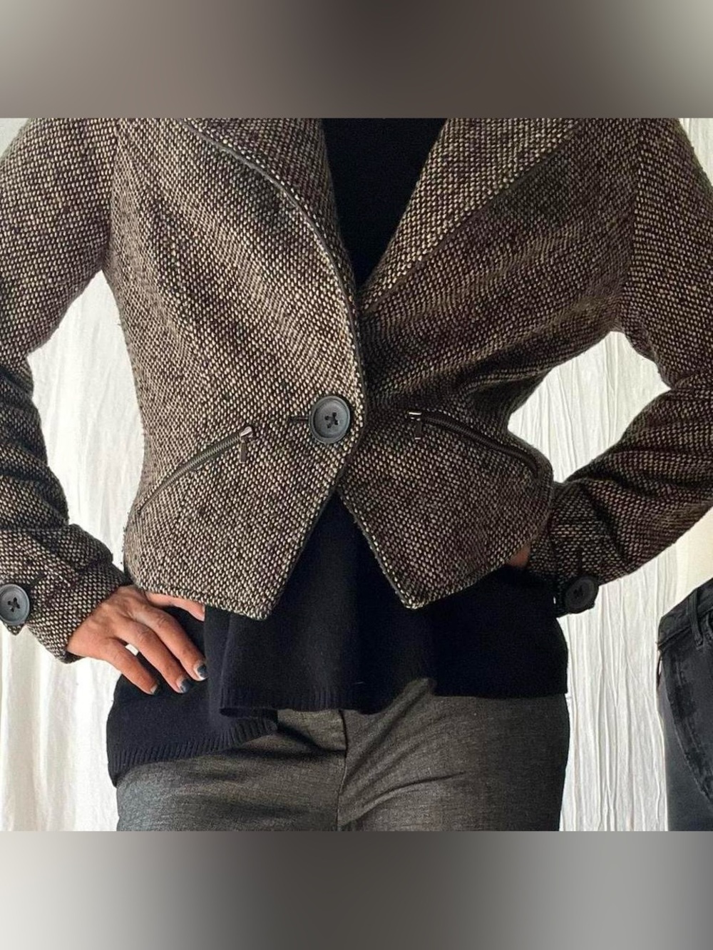 Cropped wool blend tailored  moto blazer size 6